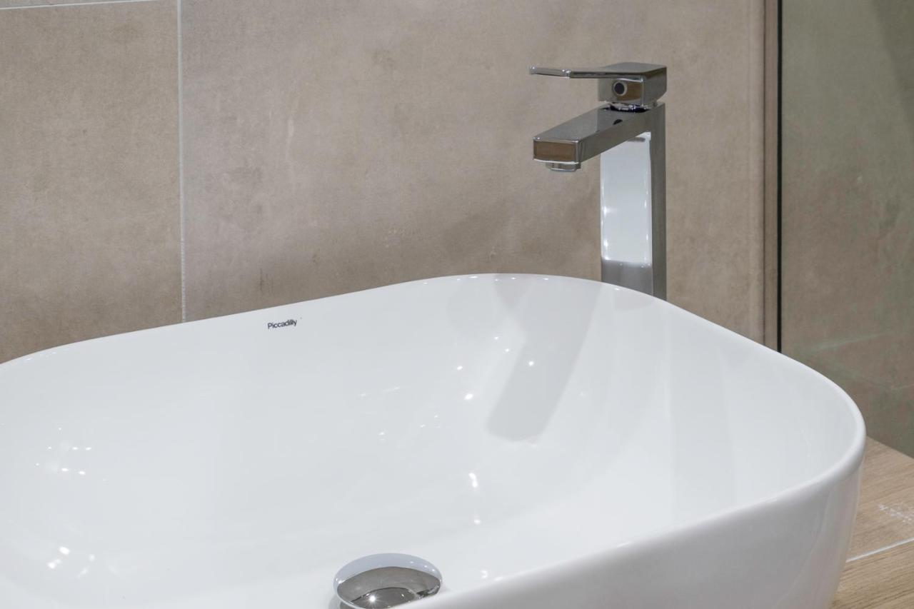 Harmony 2Br Apartment In Атина Екстериор снимка